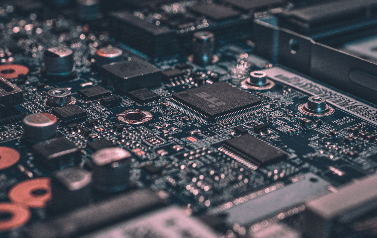 Technology & Telecom